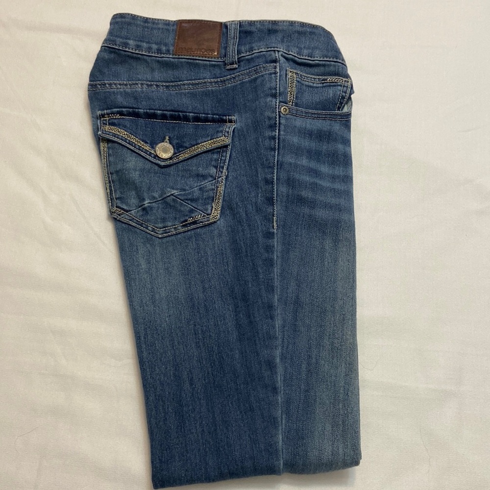 Maurice’s Womens Denim Stretch Jeans-Freshly Laundered- Ready to Wear EUC Size 2